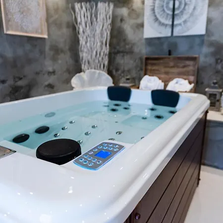 Ca Del Mago Pool Garden & Spa, Only Adults Lerici